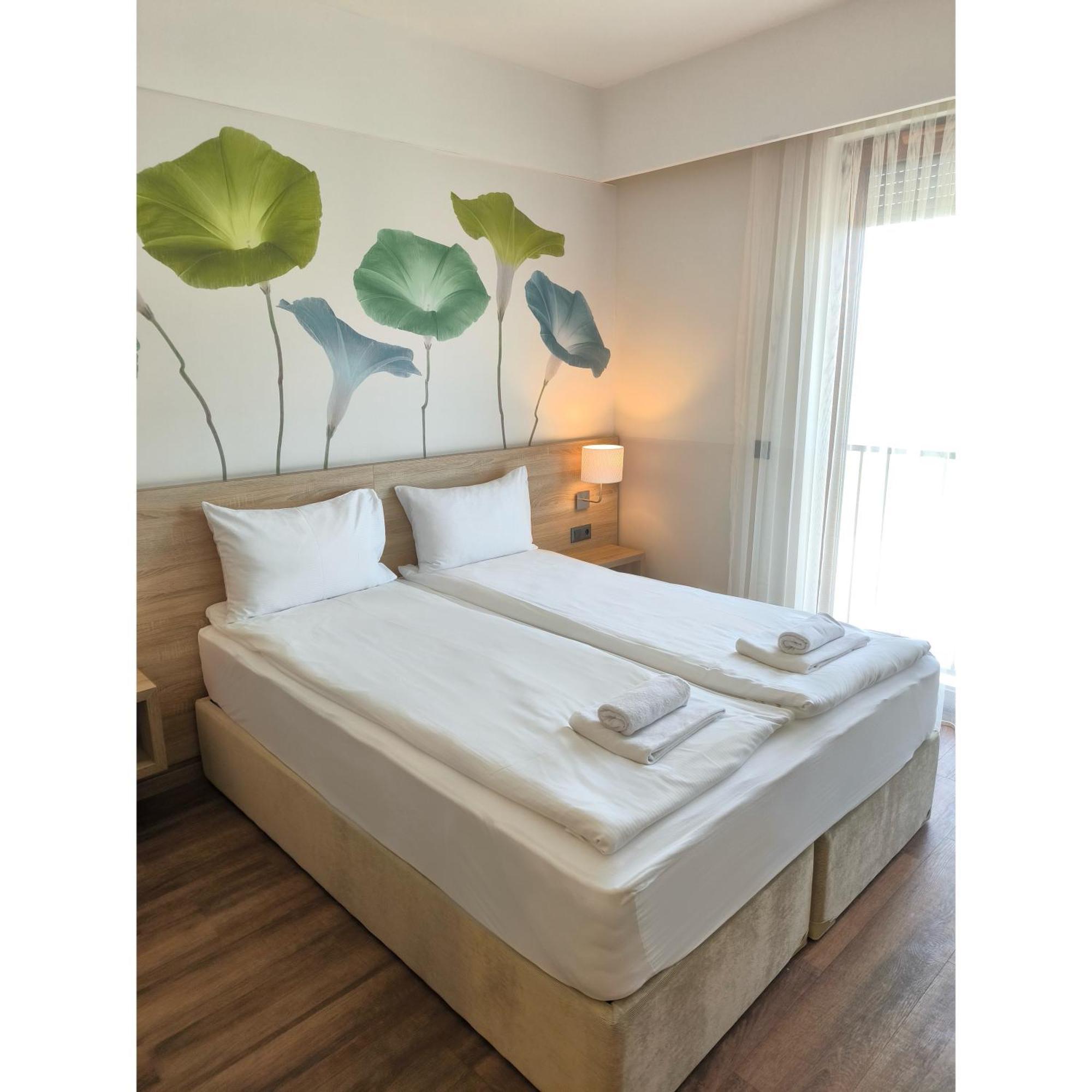 Family-Hotel Balástya 외부 사진